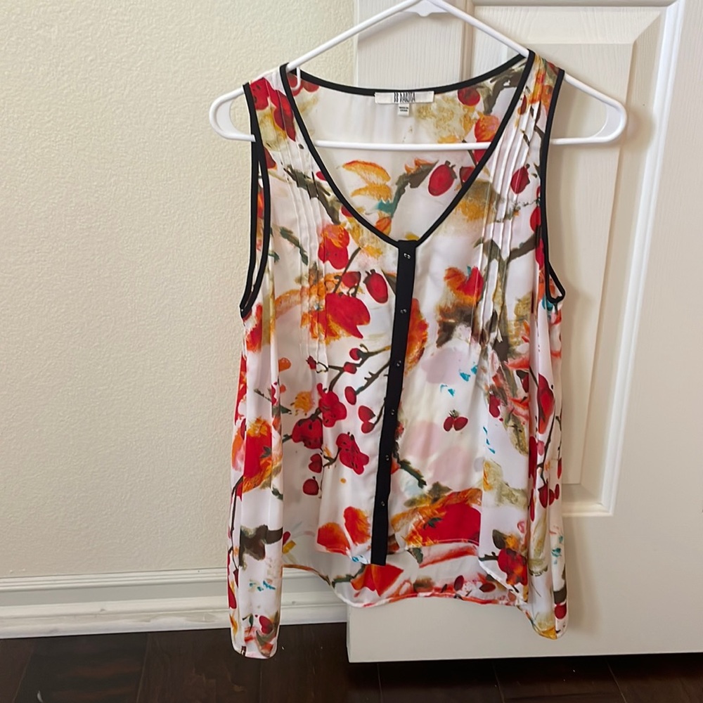 Woman top